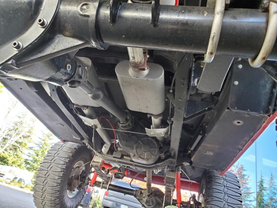 Днище и подвеска Chevrolet K5 Blazer 4x4 Custom 1969 года  (фото 66 из 85)